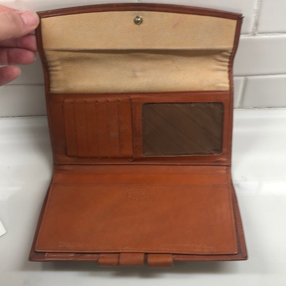 Dooney and Bourke wallet  (vintage) - Picture 2 of 4